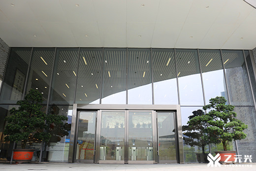 钢化玻璃91视频色版免费图片